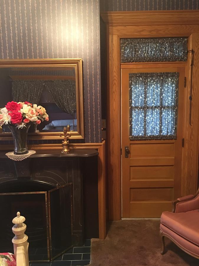 Queen Anne Bed And Breakfast Nevada Екстериор снимка